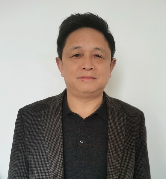 傅校長.jpg